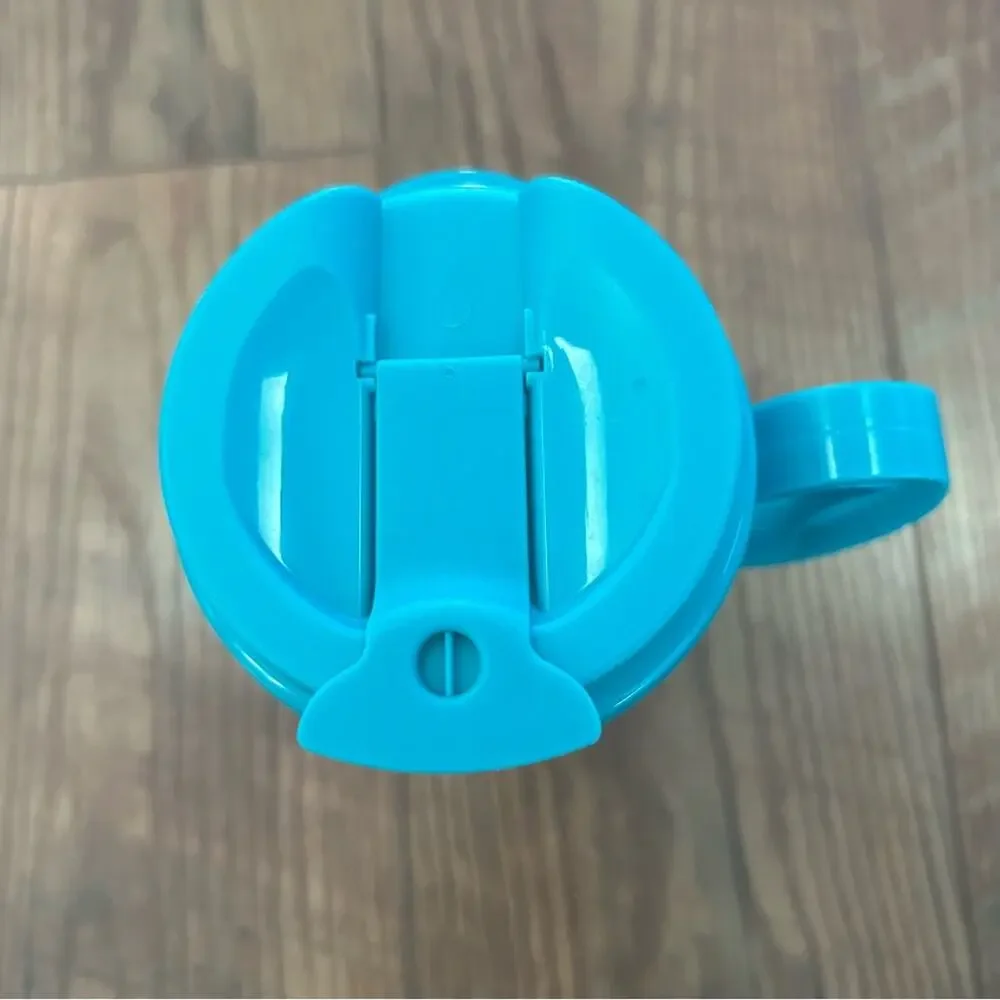 Walt Disney World Resort Reusable Mug Insulated Teal Color